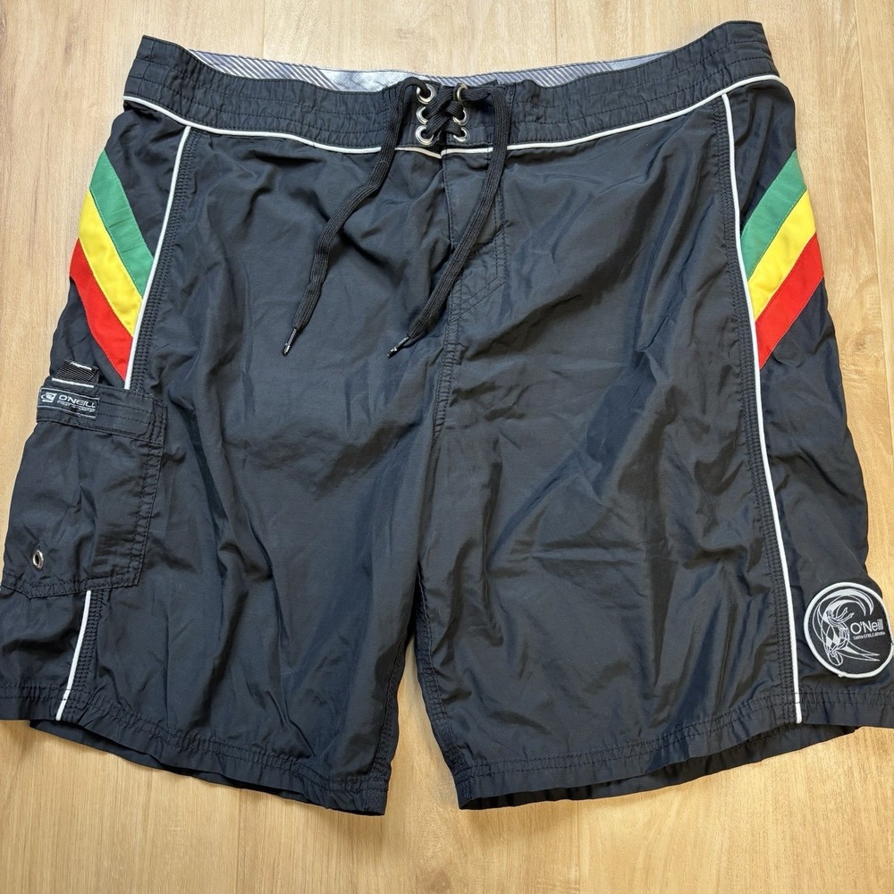 VTG O'NEILL 36" Black Board Shorts Rasta-Colored Stripes 8" Inseam